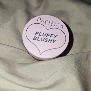Pacifica Fluffy Blushy - Soft Pink